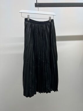 Babaton Black Faux Leather Pleated Midi Skirt